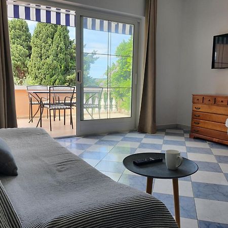 Apartments Durdica Bobic Biograd Na Moru Buitenkant foto