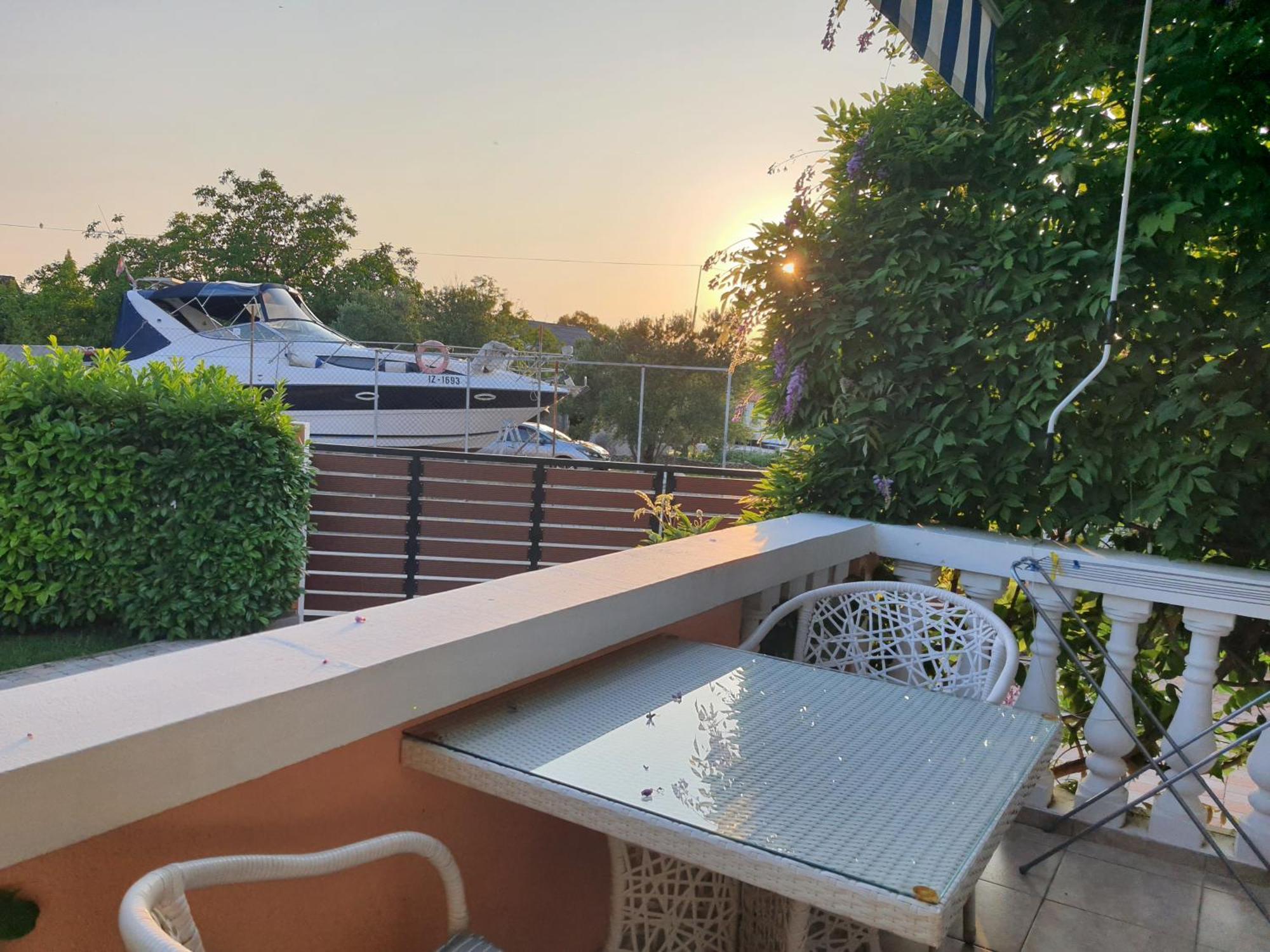 Apartments Durdica Bobic Biograd Na Moru Buitenkant foto